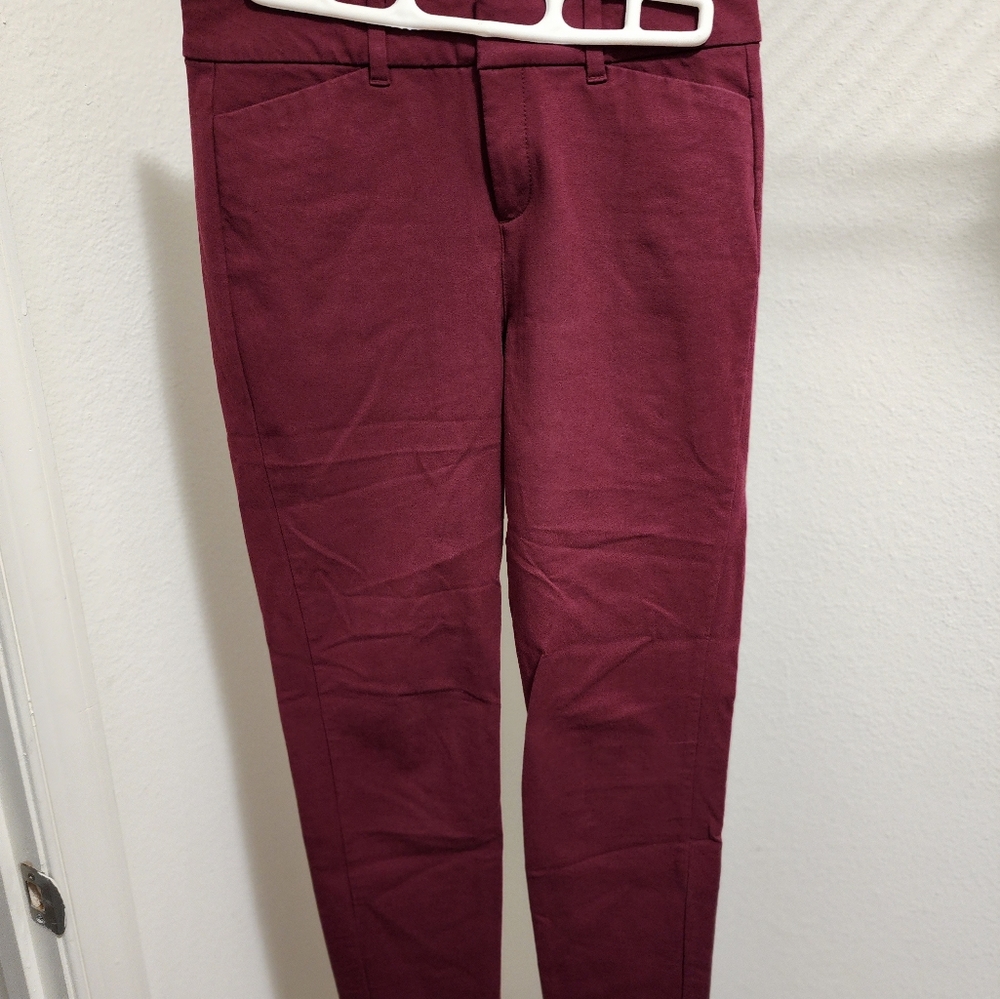 Old Navy Women's Pixie pants-Small